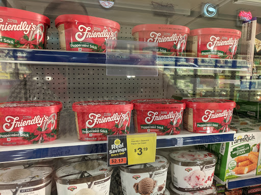 Grocery Store «Hannaford Supermarket», reviews and photos, 1127 North Ave Suite 11, Burlington, VT 05408, USA