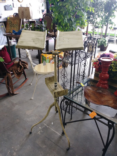 Thrift Store «Slightly Used Resale Shop», reviews and photos, 6645 Baker Blvd, Richland Hills, TX 76118, USA