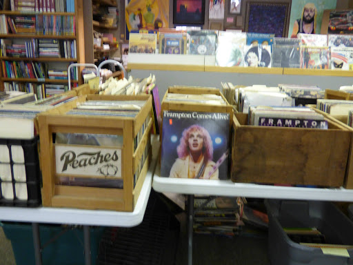 Book Store «Books Galore», reviews and photos, 411 W Main St, Festus, MO 63028, USA