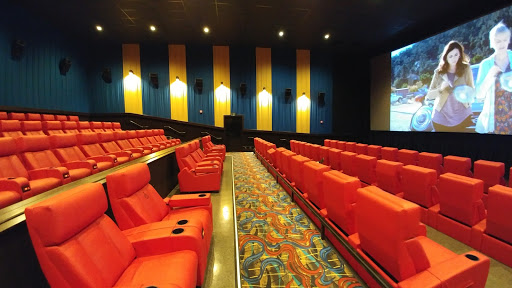 Movie Theater «Cobb Daytona Luxury Theatres», reviews and photos, 1850 Legend lane E100, Daytona Beach, FL 32114, USA