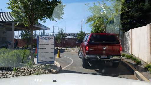 Clean Car Car Wash en Redding