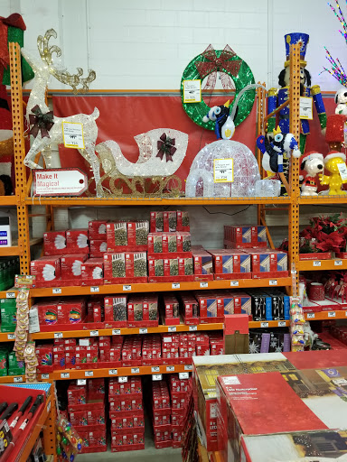 Home Improvement Store «The Home Depot», reviews and photos, 964 Breckenridge Ln, Louisville, KY 40207, USA