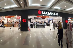 Matahari Department Store PSX Mall image