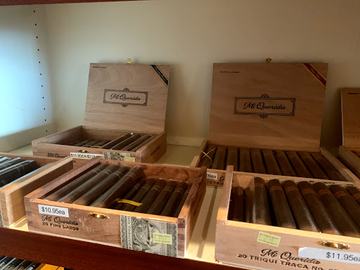 Tobacco Shop «Old Virginia Tobacco Co», reviews and photos, 5860 Kingstowne Ctr # 160, Alexandria, VA 22315, USA