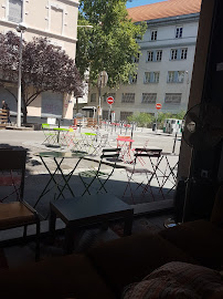 Atmosphère du Restaurant COMME A LA MAISON Coffee Shop Chevreul à Lyon - n°9