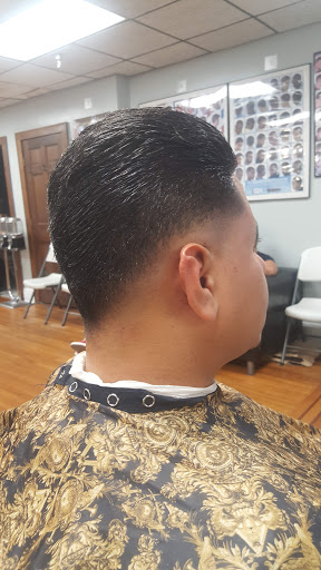 Barber Shop «Eduardo Barber Shop», reviews and photos, 57 Park Hill Ave, Yonkers, NY 10701, USA