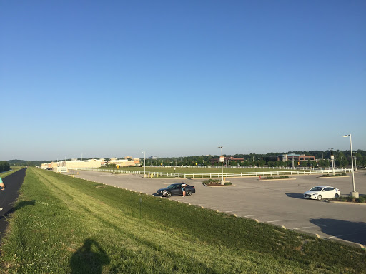 Shopping Mall «Taubman Prestige Outlets», reviews and photos, 17057 N Outer 40 Rd, Chesterfield, MO 63005, USA