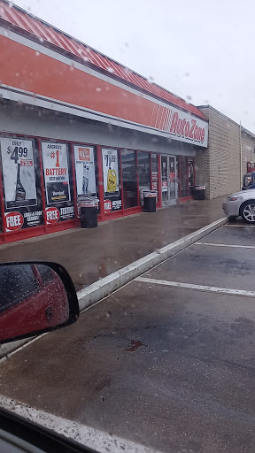 Auto Parts Store «AutoZone», reviews and photos, 2105 N Hwy 360, Grand Prairie, TX 75050, USA