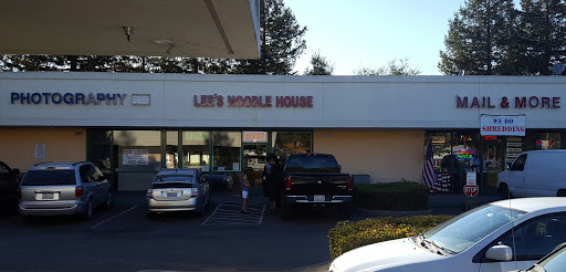 Lee's Noodle House