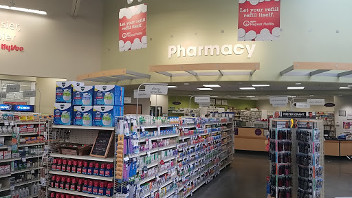 Supermarket «Hy-Vee», reviews and photos, 8701 Douglas Ave, Urbandale, IA 50322, USA