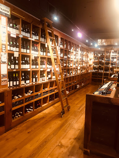 Wine Store «Red Feet Wine Market & Spirit», reviews and photos, 435 Franklin St, Ithaca, NY 14850, USA