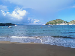 Foto von De La Batterie beach mit lange bucht