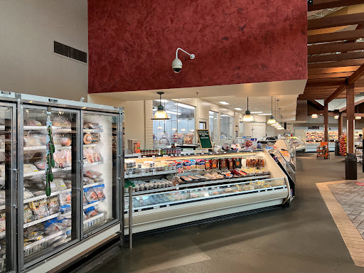 Grocery Store «D & W Fresh Market», reviews and photos, 50 Douglas Ave, Holland, MI 49424, USA