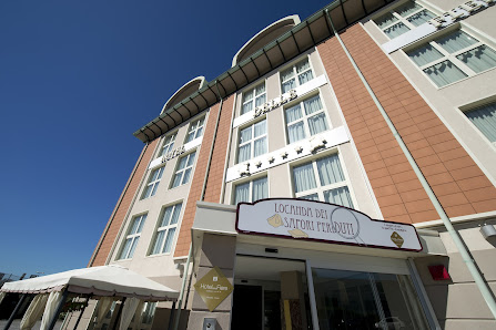 Hotel delle Fiere Via Trieste, Via Piccinelli, 29, 22076 Mozzate CO, Italia