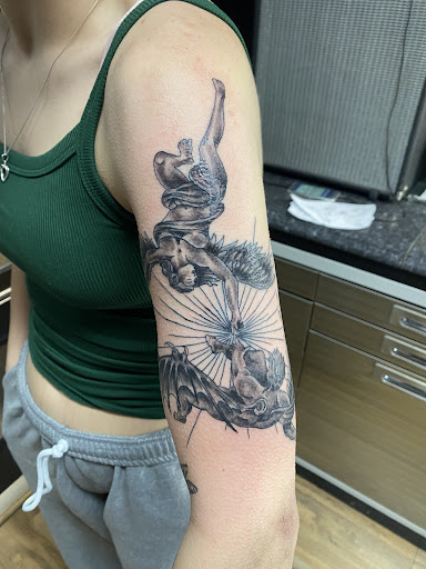 Explore beach tattoo ideas for ladies, creative tattoo ideas in Torrington, available at Head 2 Toe Tattoo