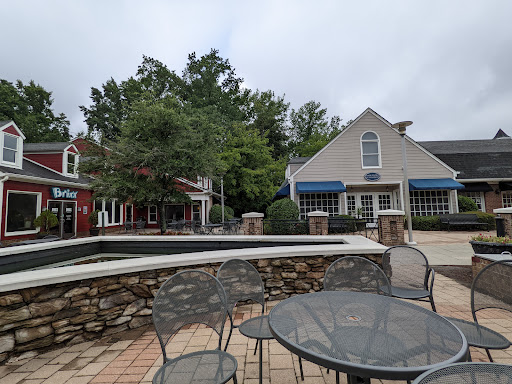 Shopping Mall «Foxcroft East Shopping Center», reviews and photos, 7802 Fairview Rd, Charlotte, NC 28226, USA