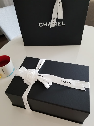 Clothing Store «Chanel Fine Jewelry Boutique», reviews and photos, 400 N Rodeo Dr, Beverly Hills, CA 90210, USA