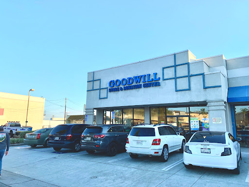 Goodwill - Whittier, 15214 Whittier Blvd, Whittier, CA 90603, USA, 