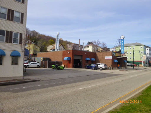 Auto Dent Removal Service «Franchi Brothers Autobody», reviews and photos, 258 Shrewsbury St, Worcester, MA 01604, USA