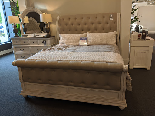 Furniture Store «American Signature Furniture», reviews and photos, 1770 Galleria Blvd, Franklin, TN 37067, USA