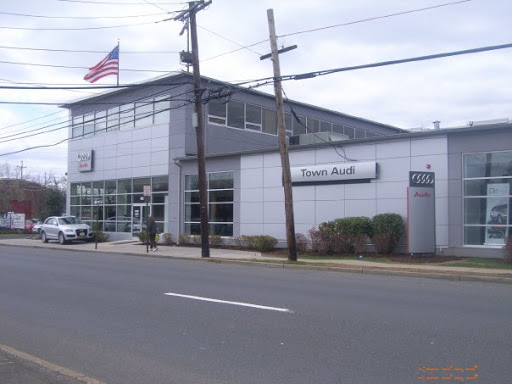 Audi Dealer «Town Audi», reviews and photos, 400 South Dean Street, Englewood, NJ 07631, USA