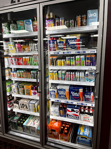 Liquor Store «M & R Liquors», reviews and photos, 206 Buckland Rd, South Windsor, CT 06074, USA