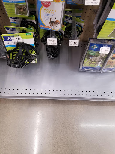 Pet Store «PetSmart», reviews and photos, 2211 Barrett Dr, Greenfield, IN 46140, USA
