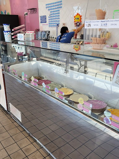 Ice Cream Shop «Baskin-Robbins», reviews and photos, 1505 S 1st St, Yakima, WA 98901, USA