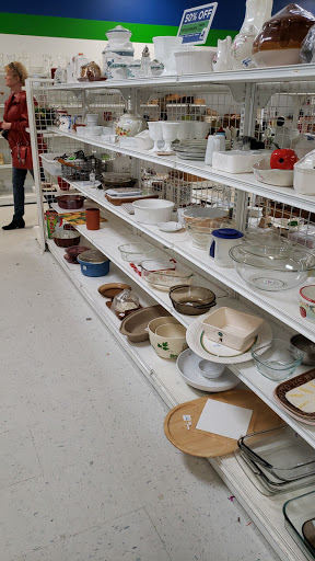 Thrift Store «Goodwill Industries of Kansas», reviews and photos, 5525 W Central Ave, Wichita, KS 67212, USA