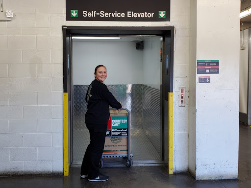 RV Storage Facility «U-Haul Moving & Storage at Grand Ave & Bell Rd», reviews and photos, 13440 W Bell Rd, Surprise, AZ 85378, USA