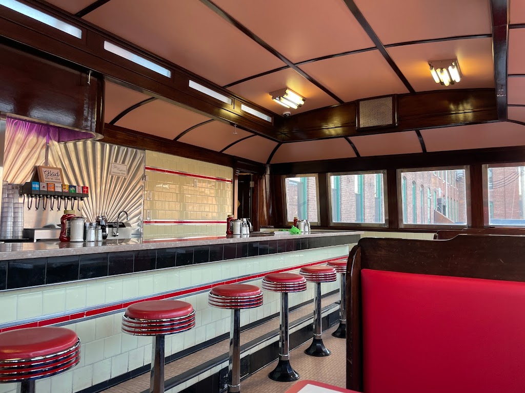 Miss Lorraine Diner 02860