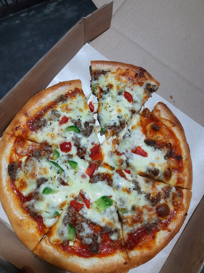 Dikita Pizza Photo