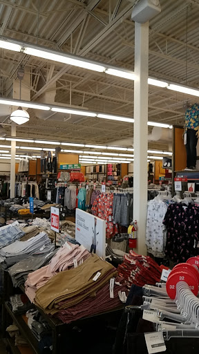 Clothing Store «Old Navy», reviews and photos, 14250 Clay Terrace Blvd, Carmel, IN 46032, USA