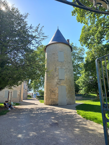 Parc du château à Surgères