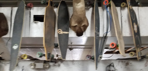 Pawn Shop «Xtreme Pawn - Lindon», reviews and photos, 720 State St, Lindon, UT 84042, USA