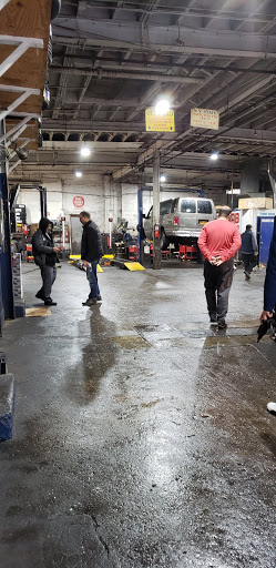 Auto Body Shop «Punjab Auto Repair», reviews and photos, 33-56 21st St, Long Island City, NY 11106, USA