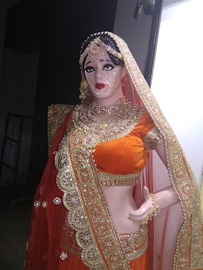 Attraction Beauty Parlour