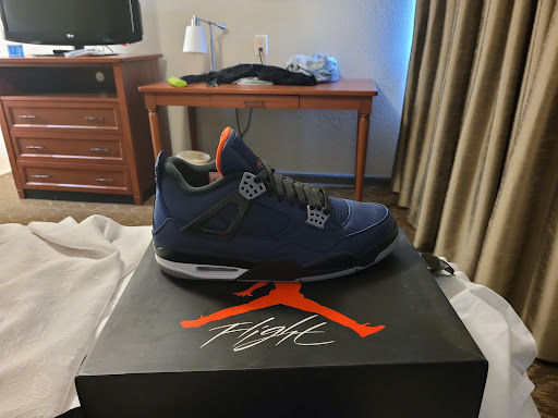 Boutique «Sole Sneaker Boutique», reviews and photos, 201 NW Loop 410, San Antonio, TX 78216, USA