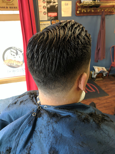 Barber Shop «Punch Barber Shop», reviews and photos, 491 Pennsylvania Ave, Glen Ellyn, IL 60137, USA