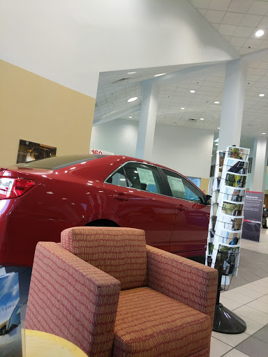 Used Car Dealer «CarMax», reviews and photos, 8200 120th Ave, Kenosha, WI 53142, USA