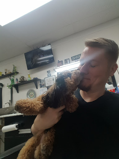 Barber Shop «Your Dads Barber Shop», reviews and photos, 1301 Bayshore Blvd, Dunedin, FL 34698, USA