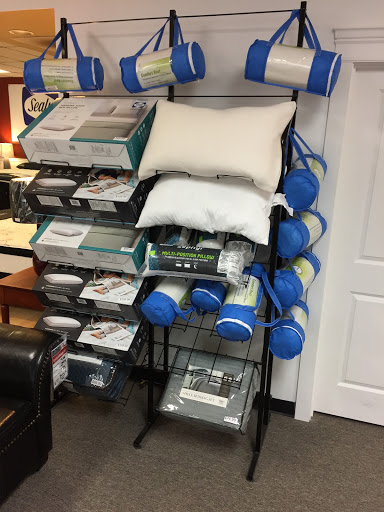 Furniture Store «Furniture Plus», reviews and photos, 10246 NE Halsey St, Portland, OR 97220, USA