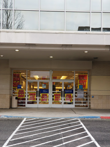 Shopping Mall «Lloyd Center», reviews and photos, 2201 Lloyd Center, Portland, OR 97232, USA