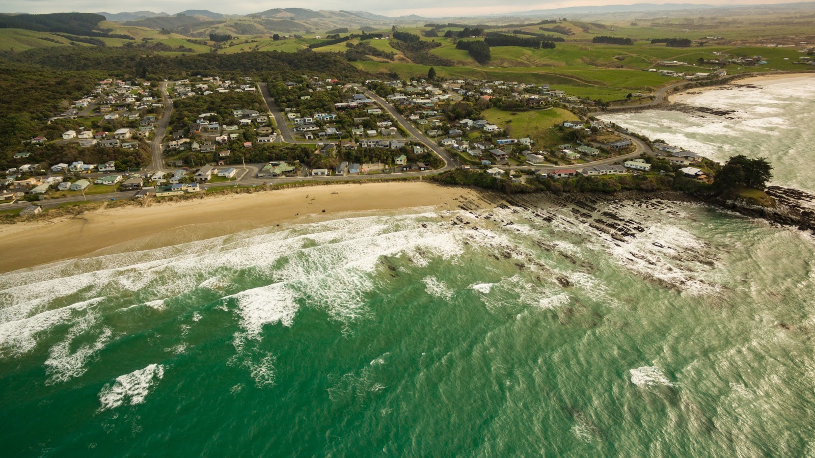 Photo of Esplanade Beach with long straight shore