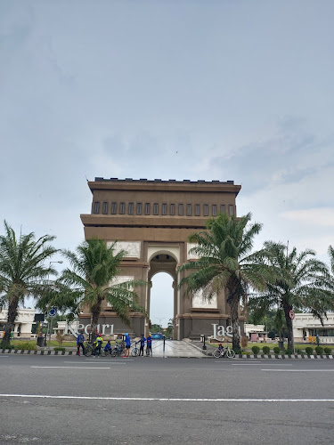 Simpang Lima Gumul - KEDIRI