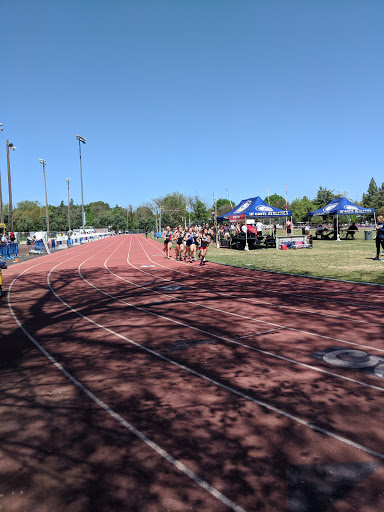 Stadium «Toomey Field and Woody Wilson Track», reviews and photos, Russell Blvd, Davis, CA 95616, USA