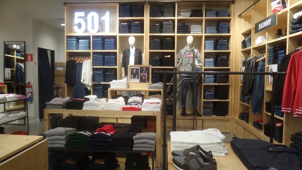Imagen de Levis Store Sebastian Garbera (2 de 2)