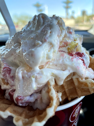 Ice Cream Shop «Cold Stone Creamery», reviews and photos, 1949 E Camelback Rd #162, Phoenix, AZ 85016, USA