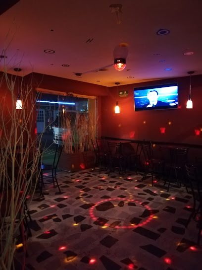 Malu karaoke bar
