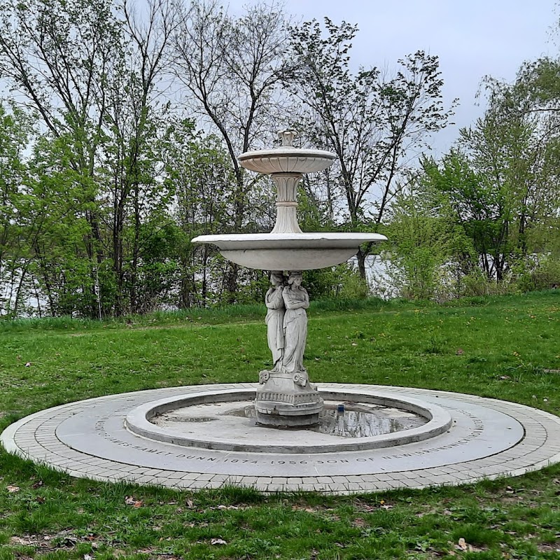 Sir James Dunn Memorial Fountain